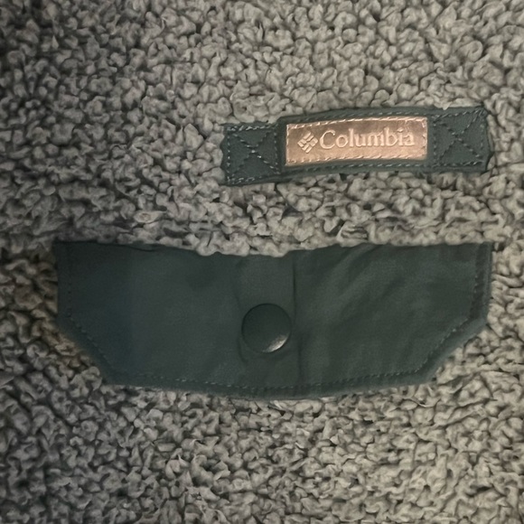 Like new! Columbia Sherpa Zip Jacket - Picture 4 of 5